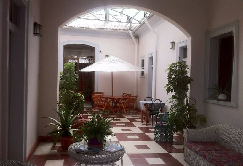 בית מלון כפרי Del Cid