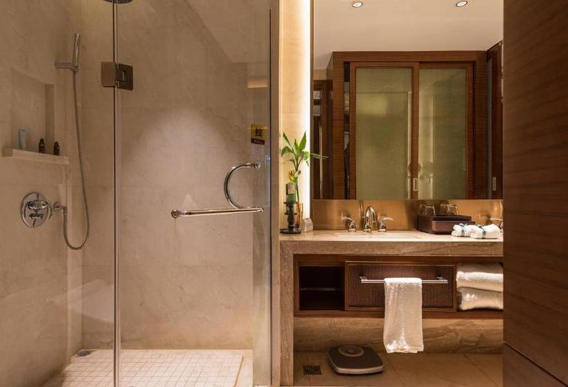 هتل Chongqing Dongheng Glenville