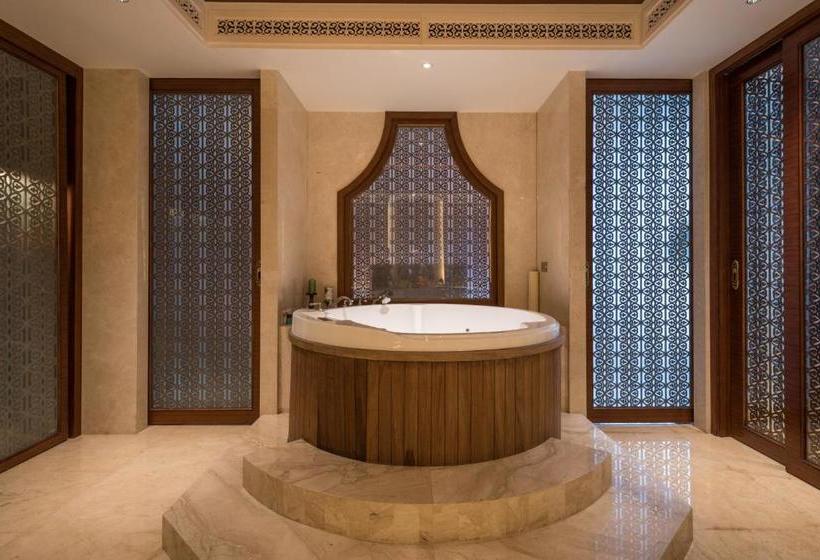 هتل Chongqing Dongheng Glenville