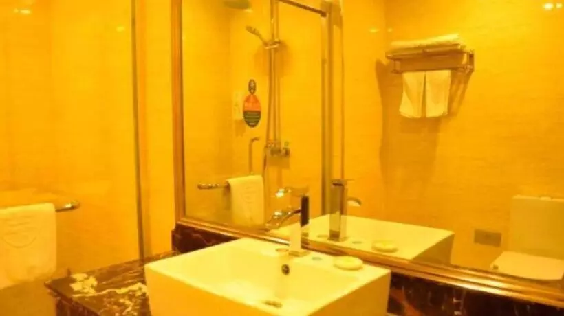 ホテル Greentree Inn Lanzhou Yanbei Road United University Express