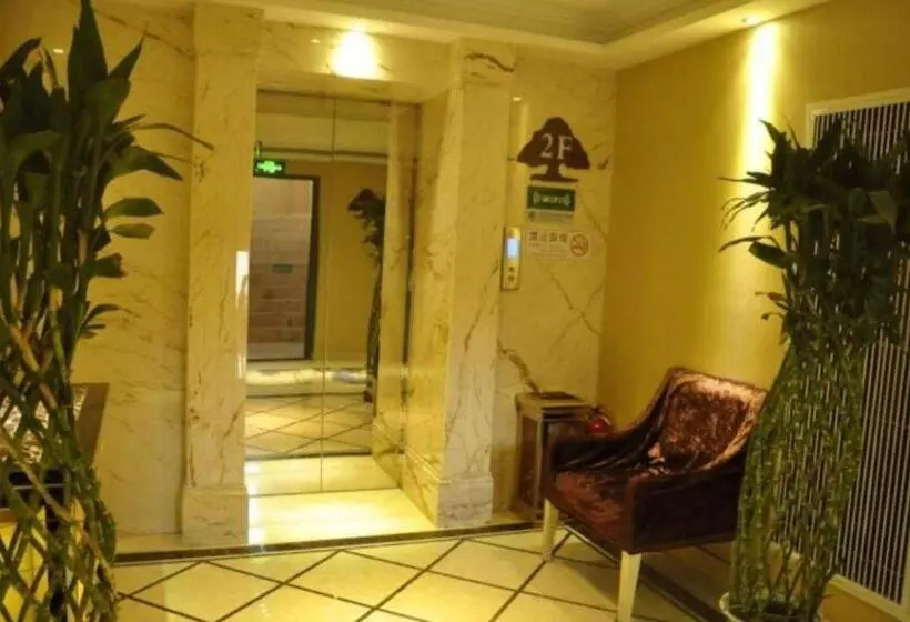 ホテル Greentree Inn Lanzhou Yanbei Road United University Express