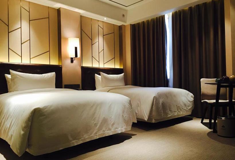 בית מלון כפרי Imperial Dragon Bay Purejoy