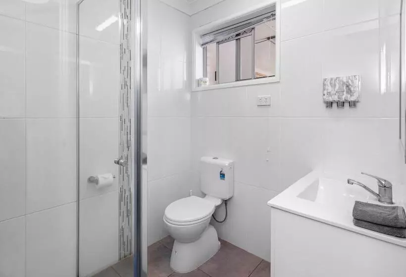 هتل Leichhardt Motor Inn