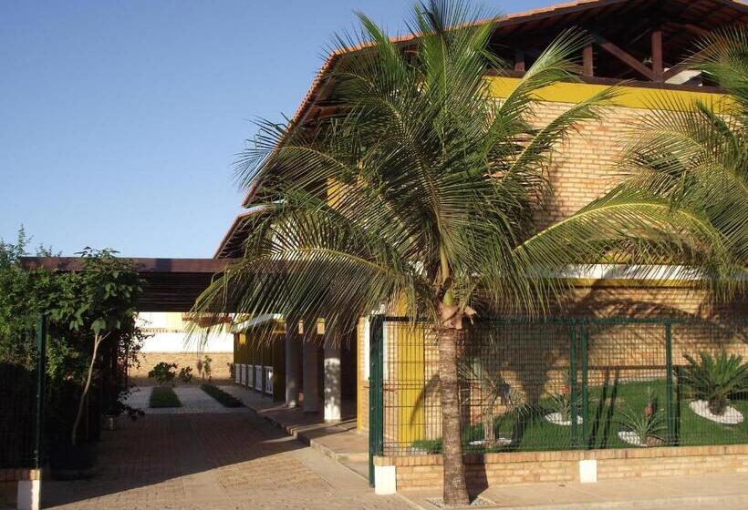 בית מלון כפרי Porto Belo