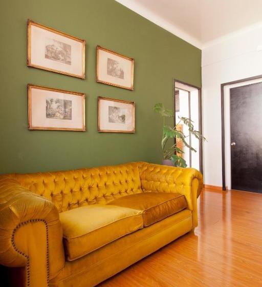 Hotel Santiago Yungay