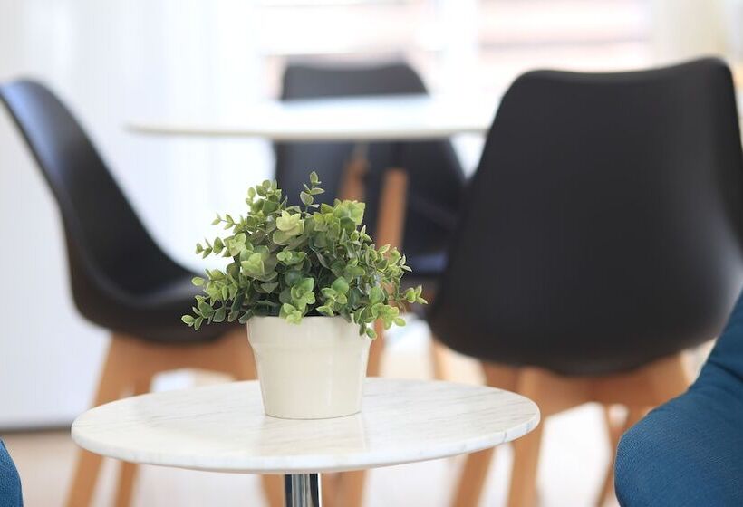 Seabreeze Villas With Private Pool