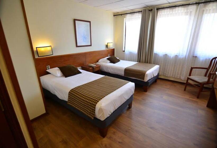 Tur Hotel Santiago