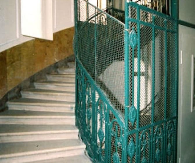 Amber Terrace Studio