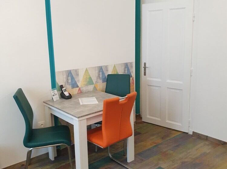 Amber Terrace Studio