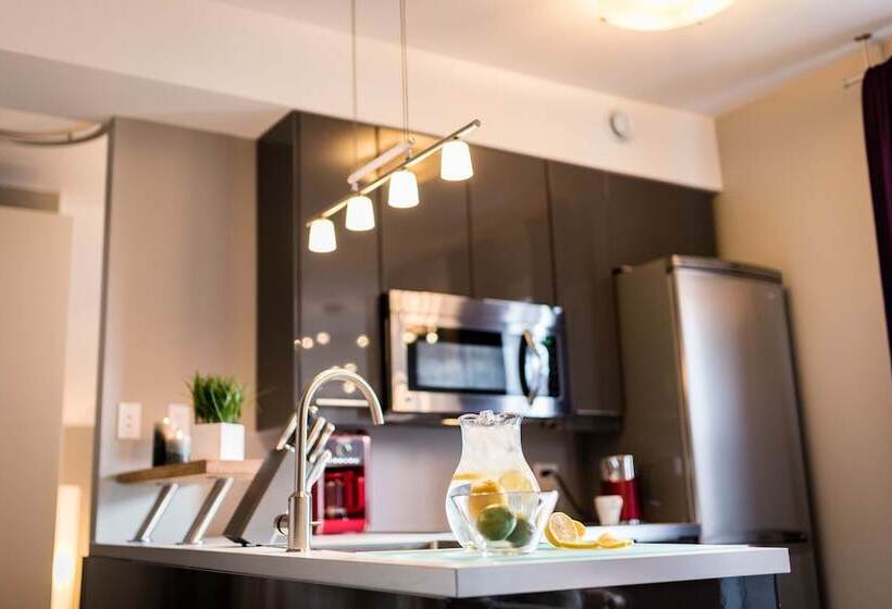 Château Queen By Bower Boutique Hotels