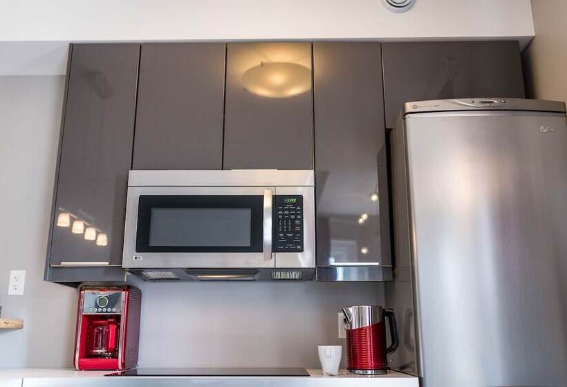 Château Queen By Bower Boutique Hotels