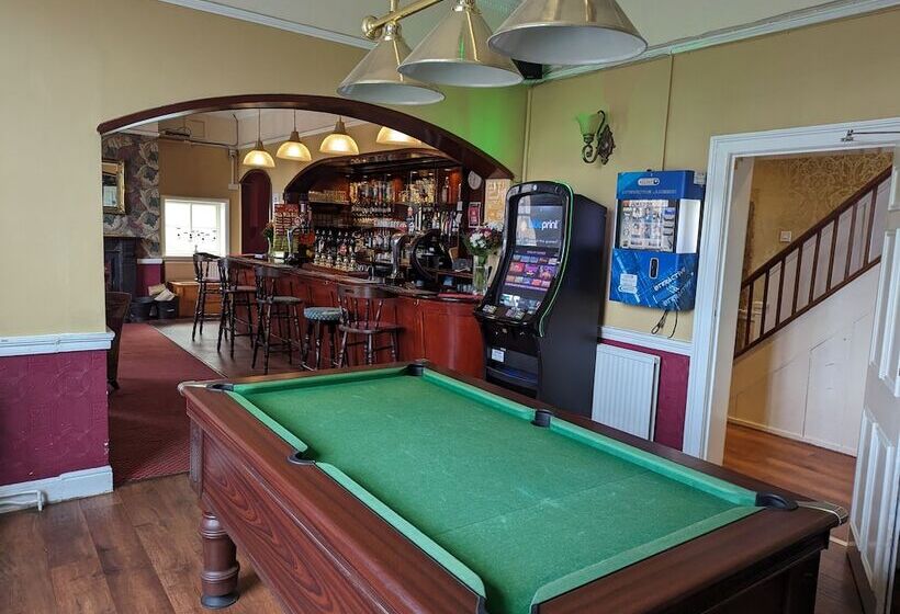 فندق فئة نجمة واحدة The King S Arms