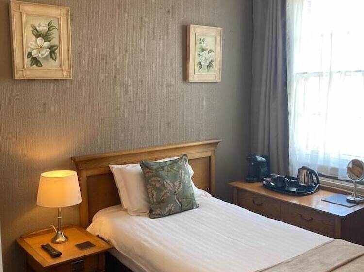 فندق فئة نجمة واحدة The King S Arms