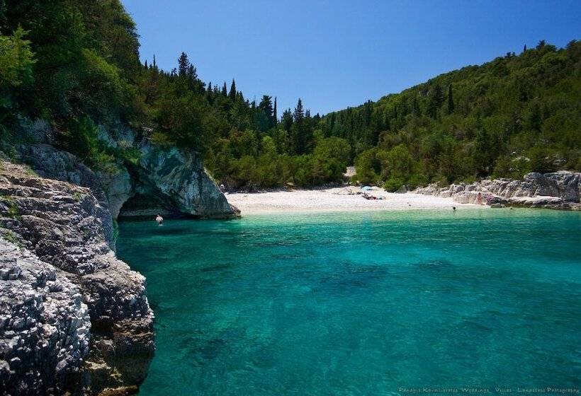 Otel Fiscardonna Luxury Suites