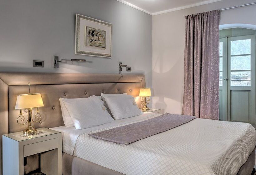 Otel Fiscardonna Luxury Suites