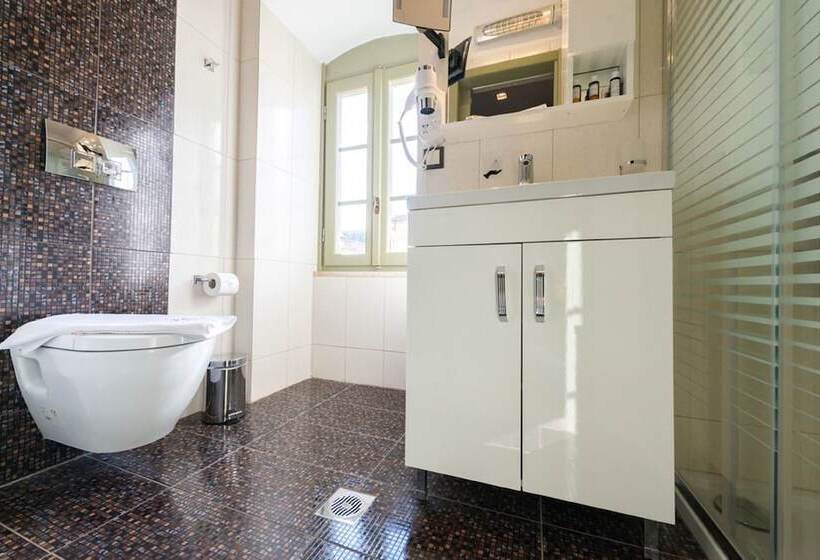 Otel Fiscardonna Luxury Suites