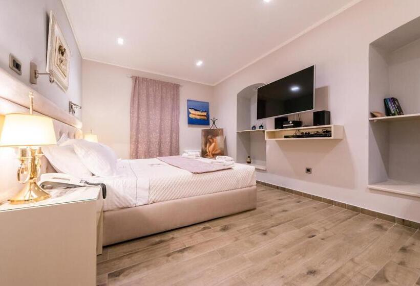 Otel Fiscardonna Luxury Suites