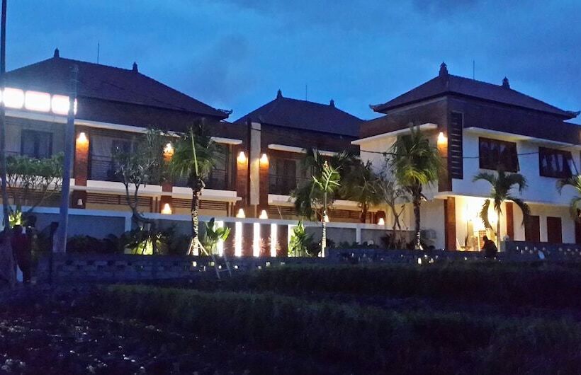 בית מלון כפרי Kubu Bali Suite Seminyak