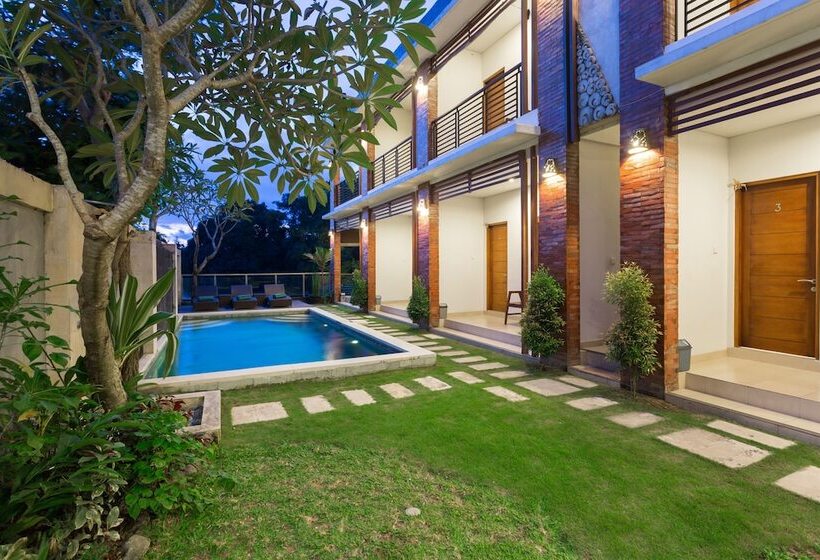 בית מלון כפרי Kubu Bali Suite Seminyak