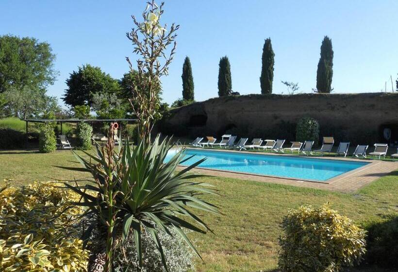 هتل Locanda Rosati