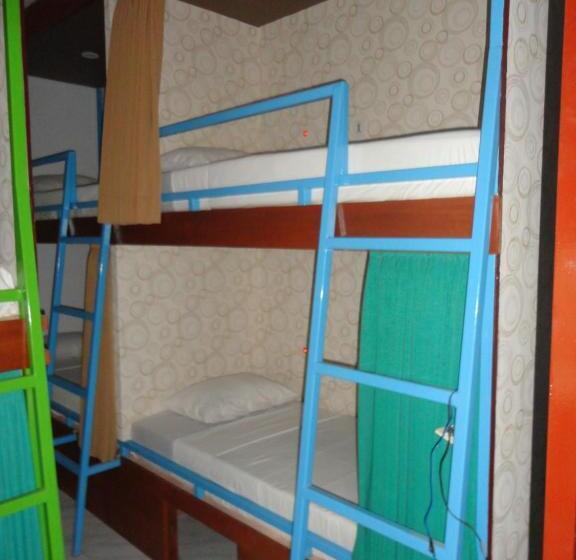 ホテル Meriki Apartment