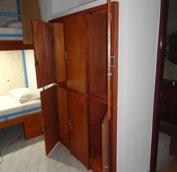 ホテル Meriki Apartment