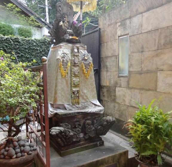 ホテル Meriki Apartment