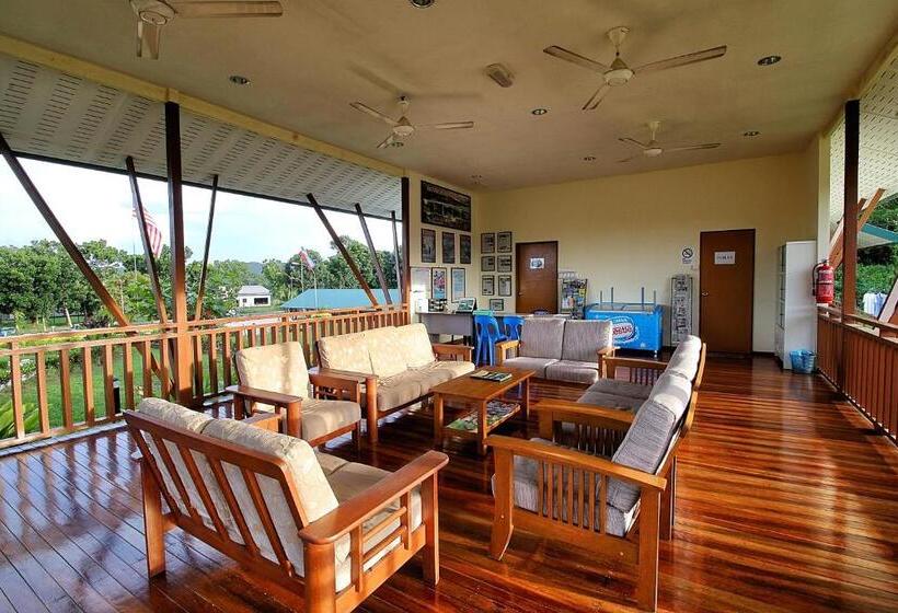 Hotel Tanini Sepilok