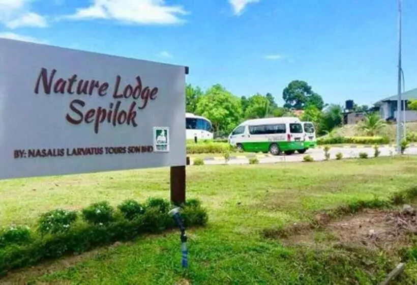 Hotelli Tanini Sepilok