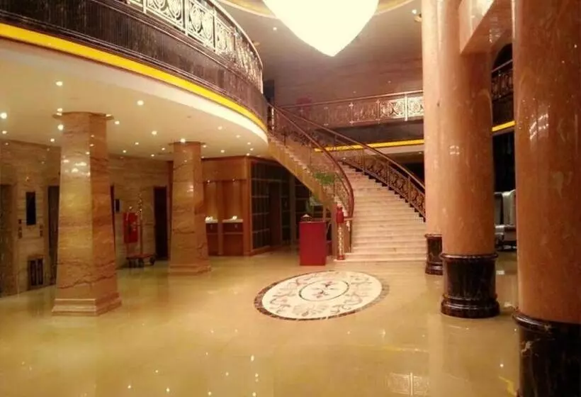 هتل Star World