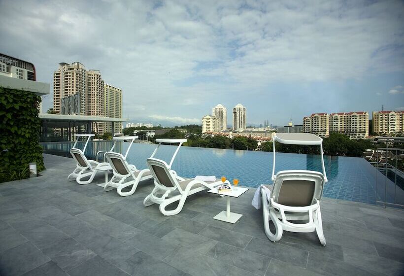 The Signature Hotel & Serviced Suites Kuala Lumpur