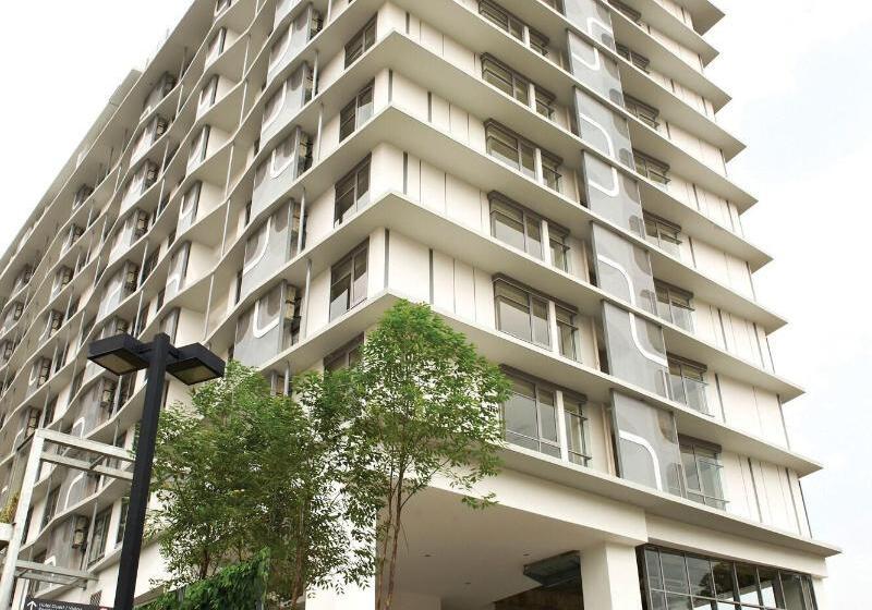 The Signature Hotel & Serviced Suites Kuala Lumpur