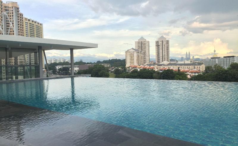 The Signature Hotel & Serviced Suites Kuala Lumpur