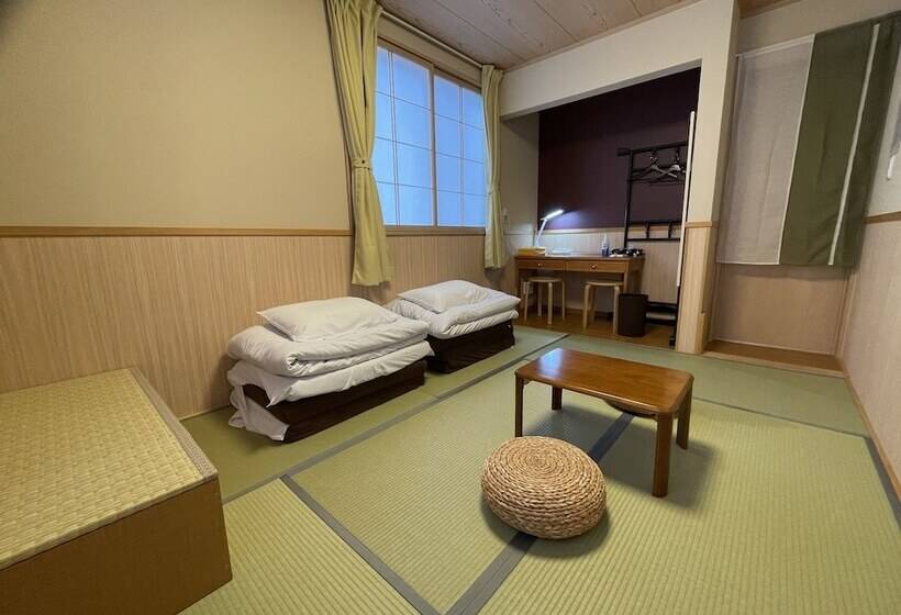 פנסיון Guesthouse Oc