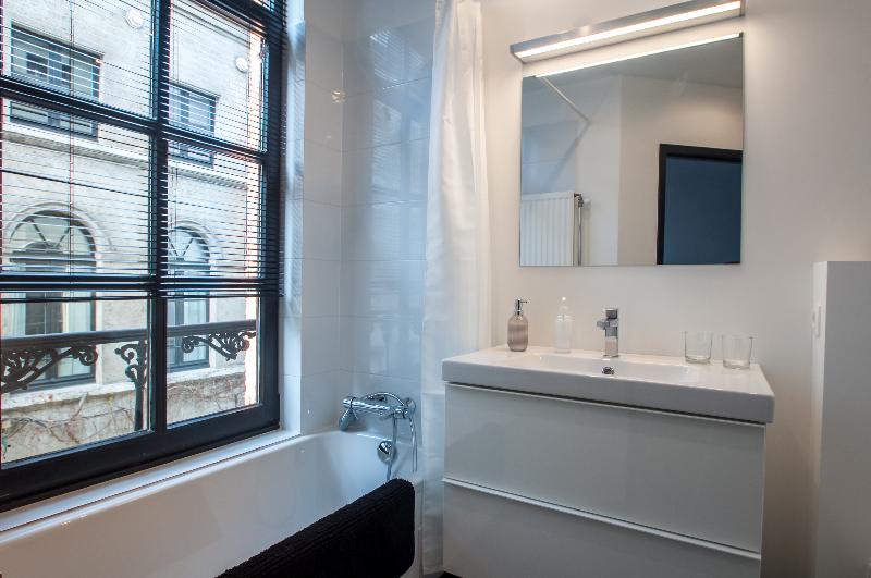 تختخواب و صبحانه Bed&Breakfast Sablon 12