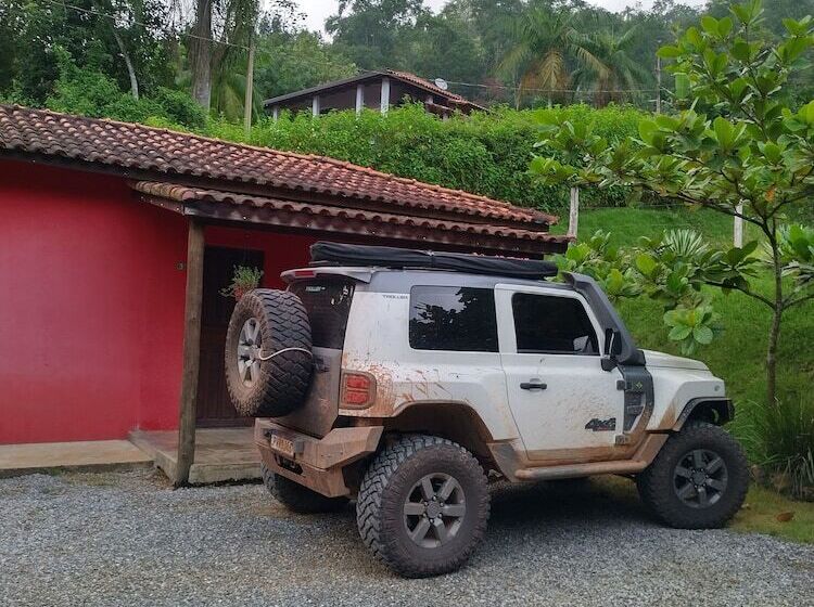 פונדק Pousada Da Serra