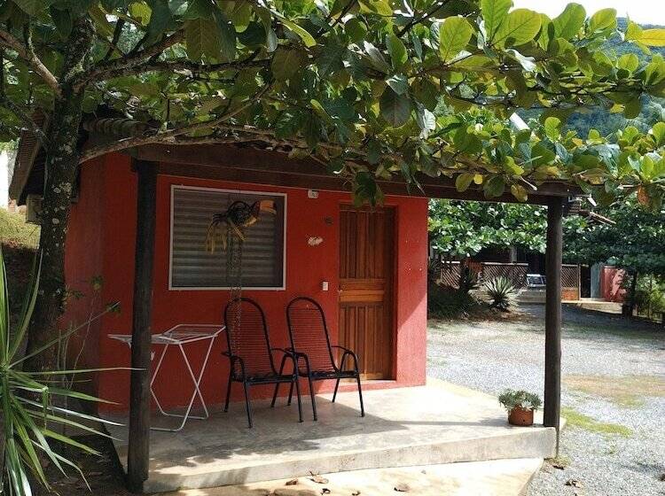 פונדק Pousada Da Serra