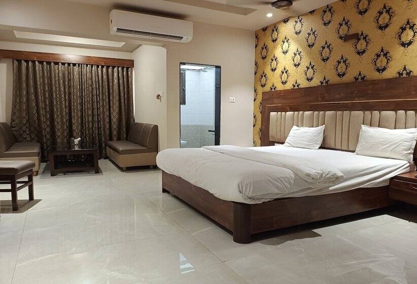 Hotel Apratim Lodging & Boarding