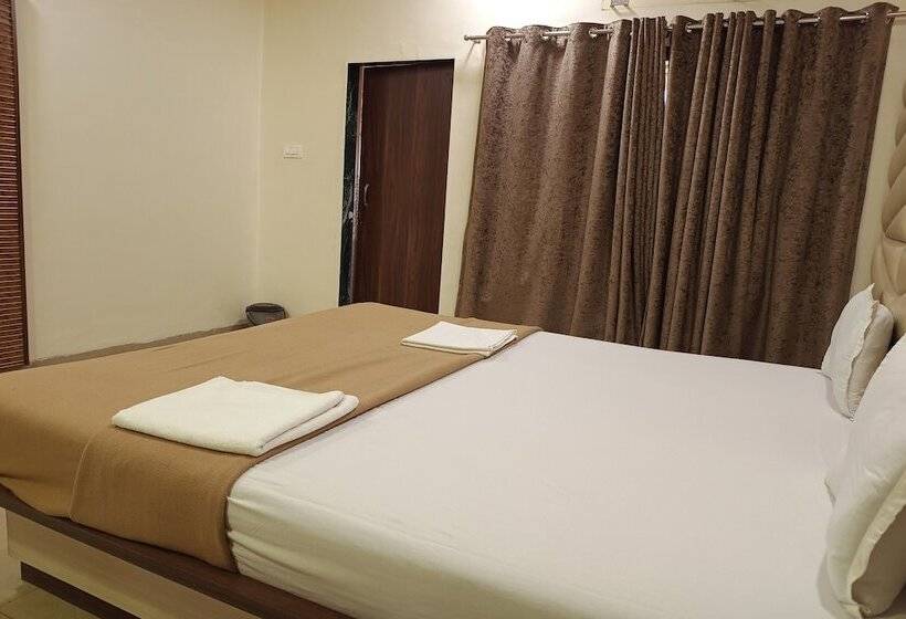 Hotel Apratim Lodging & Boarding