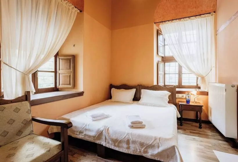 Hotelli Archontiko Kantartzi