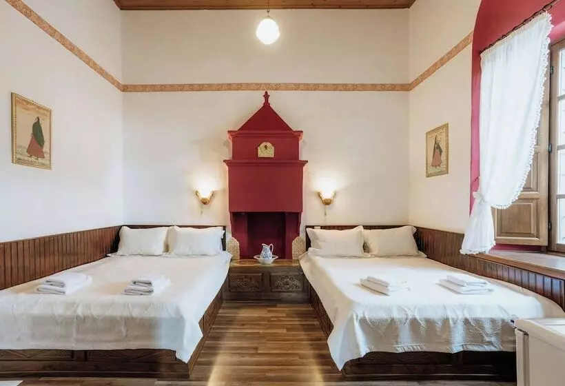 Hotelli Archontiko Kantartzi