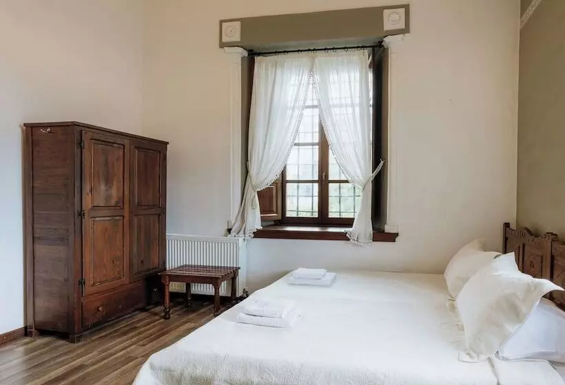 Hotelli Archontiko Kantartzi