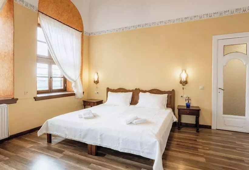 Hotelli Archontiko Kantartzi