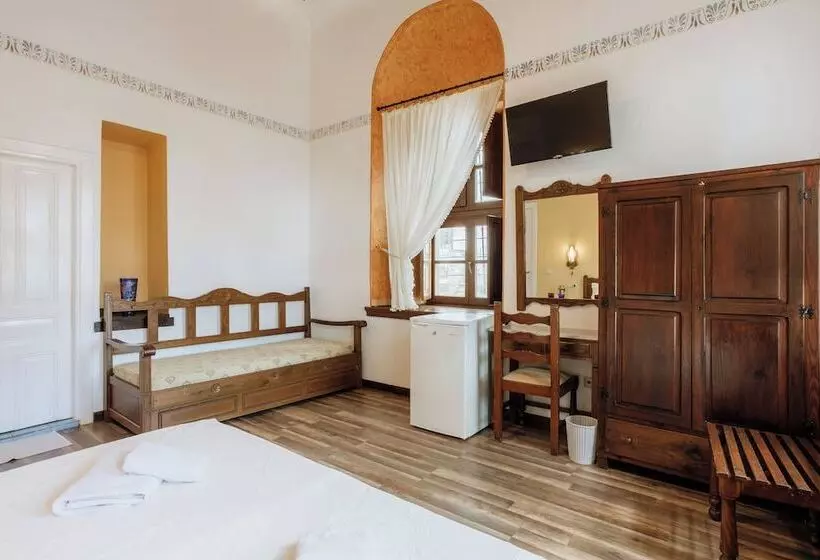 Hotelli Archontiko Kantartzi