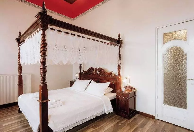 Hotelli Archontiko Kantartzi