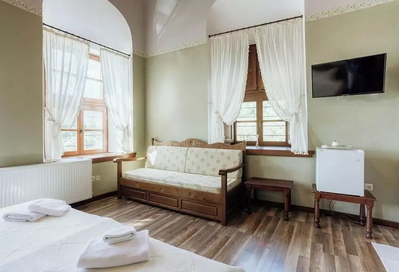 Hotelli Archontiko Kantartzi