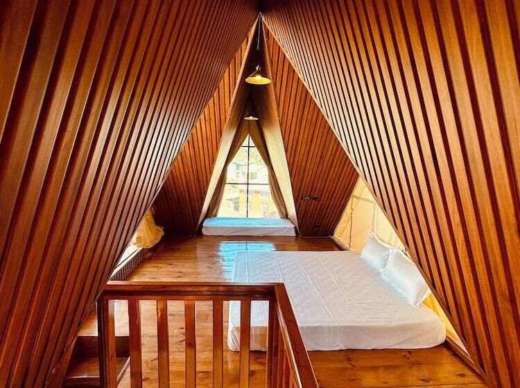 בית מלון כפרי Wow Stayz2 Ashoka Grand