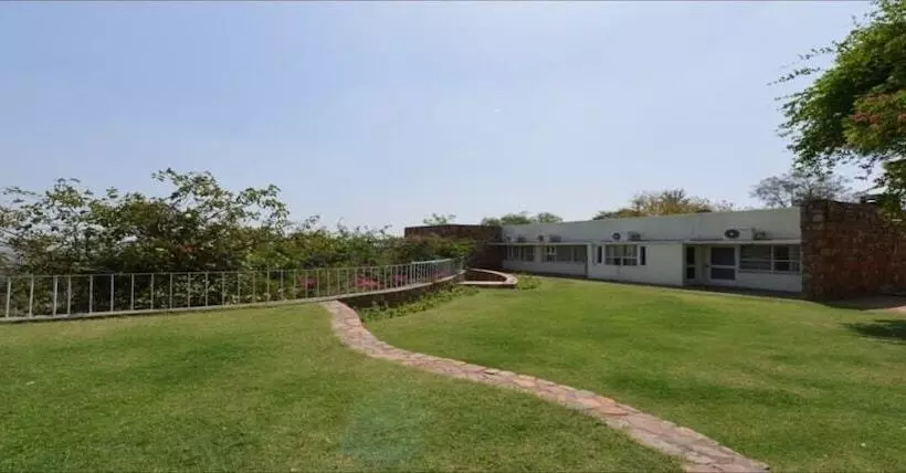 ホテル Barbet Tourist Resort