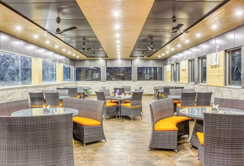 Zip By Spree Hotels Grand Legacy Prime