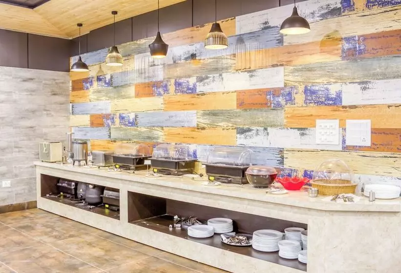 Zip By Spree Hotels Grand Legacy Prime